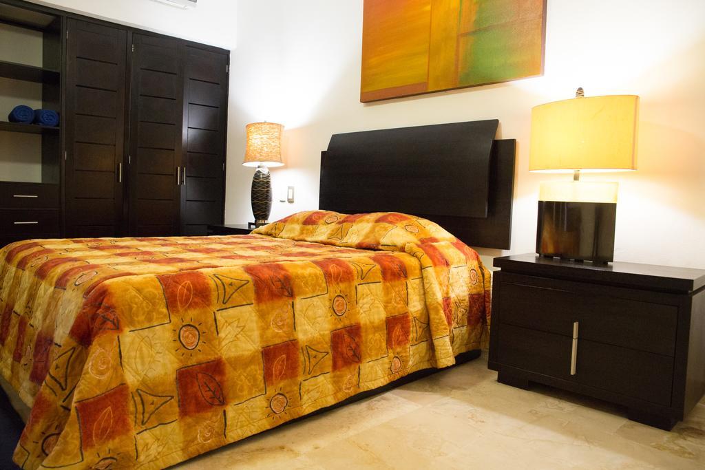 Ocean Front Corto Maltes 104 In Downtown Lägenhet Playa del Carmen Exteriör bild
