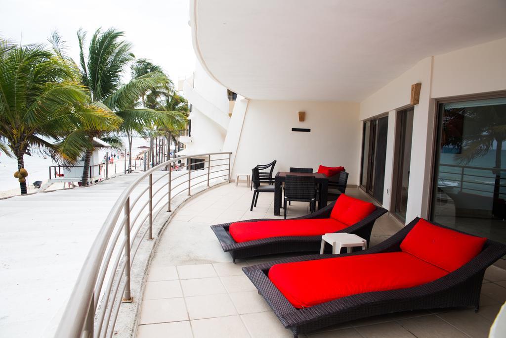 Ocean Front Corto Maltes 104 In Downtown Lägenhet Playa del Carmen Exteriör bild